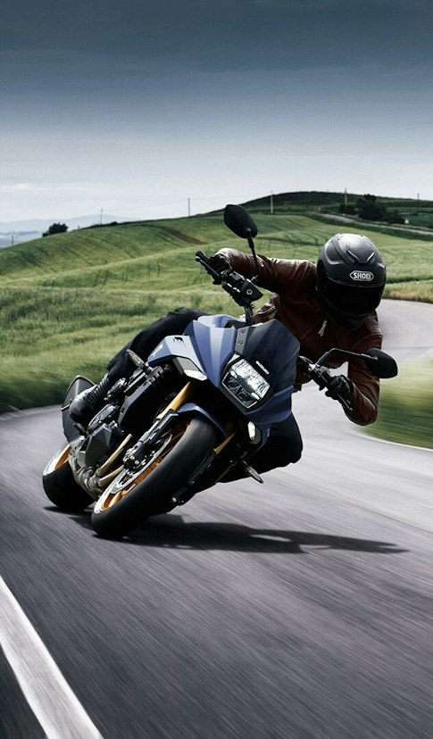 Suzuki Katana auf der Strasse