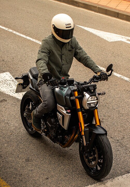 Suzuki GSX-8T