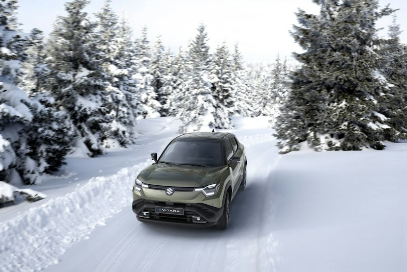 New e Vitara im Schnee