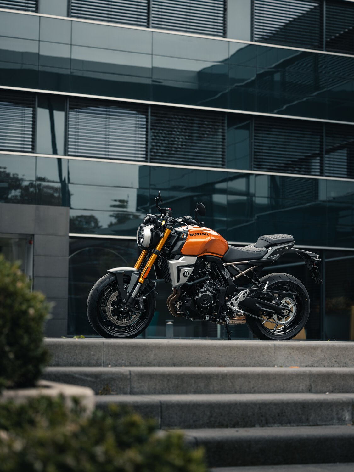 Suzuki GSX-8T in einer Stadt