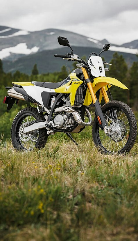 Gelbe Suzuki DR-Z4S