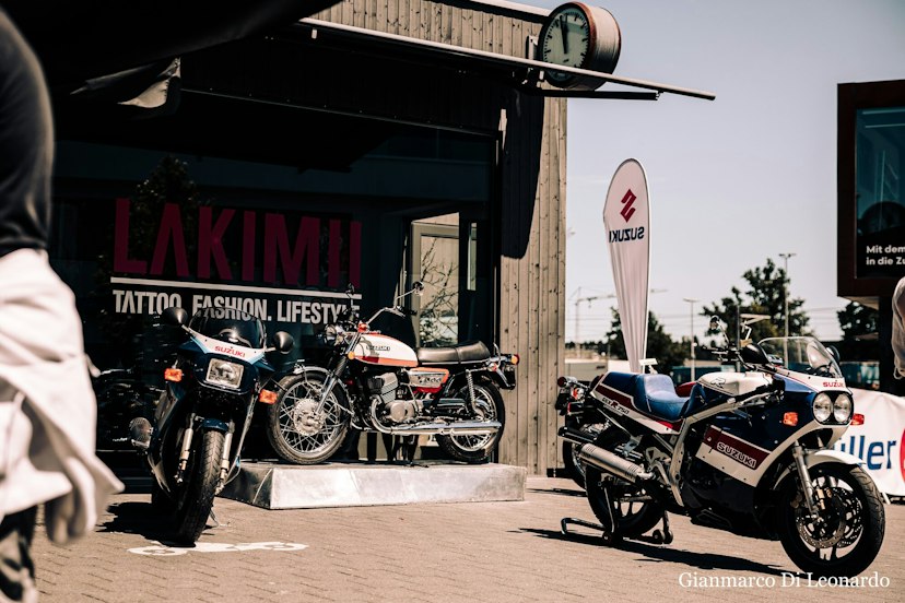 SUZUKI MEET Ace Cafe