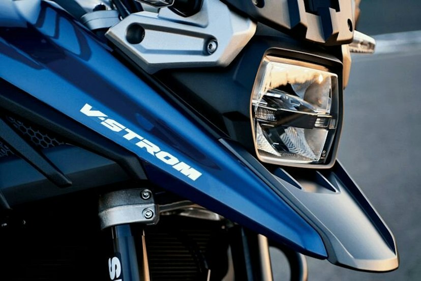 Suzuki V Strom 1050 Frontlicht