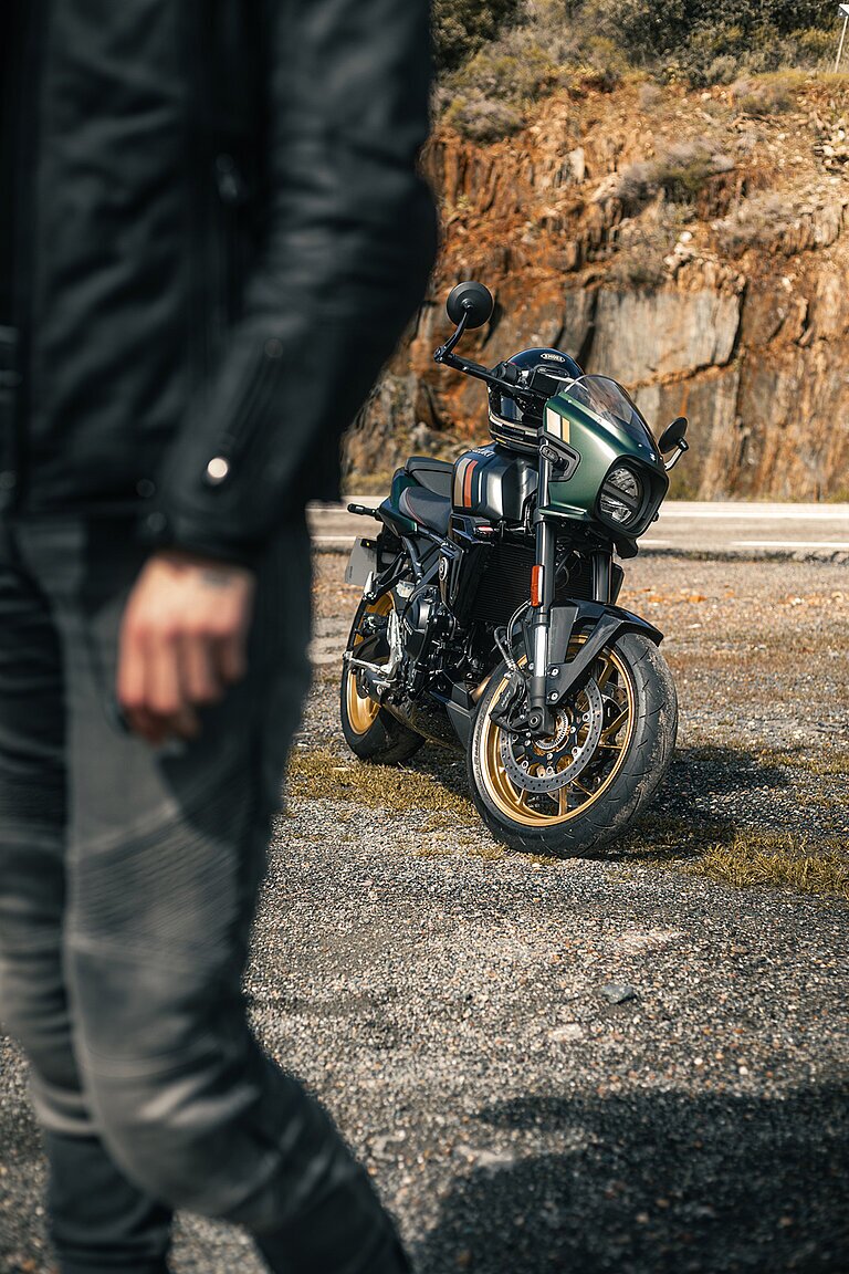 Suzuki GSX-8TT