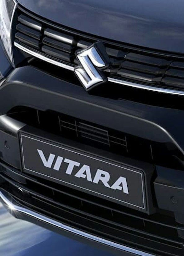 Suzuki, Vitara mit Fokus auf Suzuki Logo